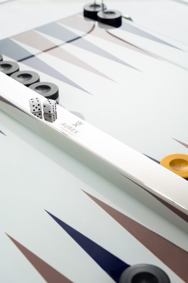 Aurex Reflect Backgammon – Tamamı Camdan Üretilmiş Lüks Masa Tipi Tavla Takımı (El Yapımı Koleksiyon Ürünü)