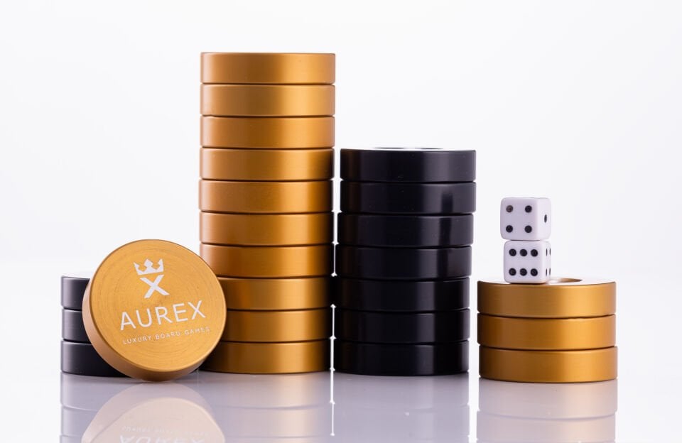 Aurex Reflect Backgammon – Tamamı Camdan Üretilmiş Lüks Masa Tipi Tavla Takımı (El Yapımı Koleksiyon Ürünü)
